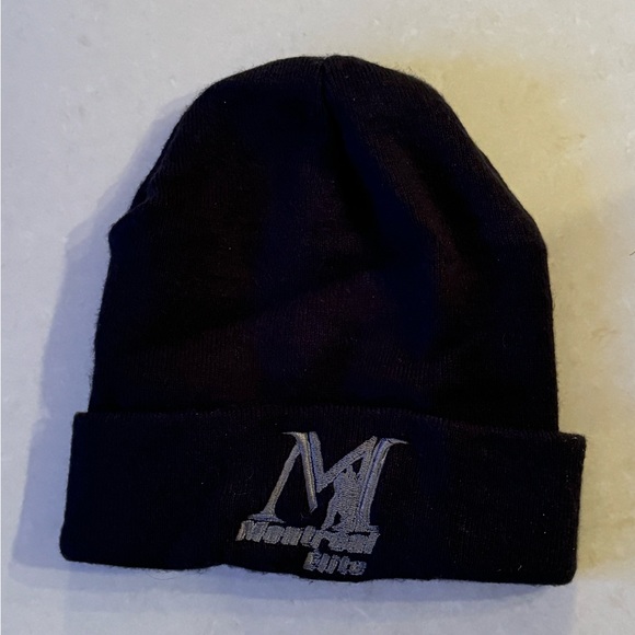 Montreal elite tuque - Picture 1 of 2